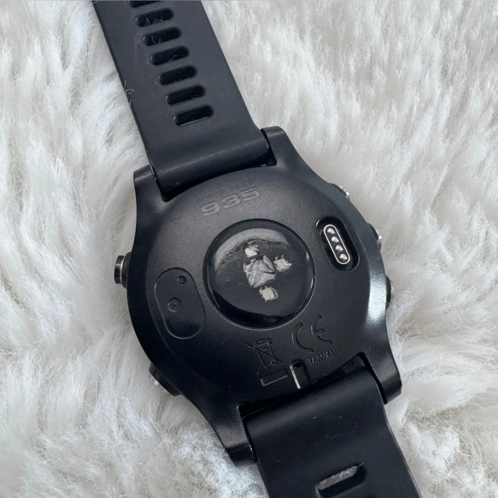 Garmin Forerunner 935 Running and Triathlon Training Watch